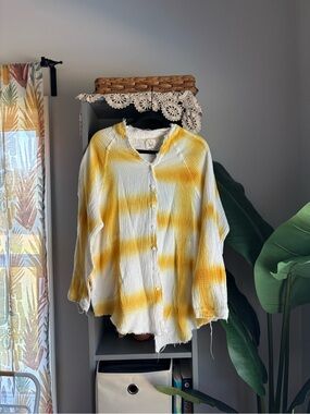fantastic fawn muslin button down